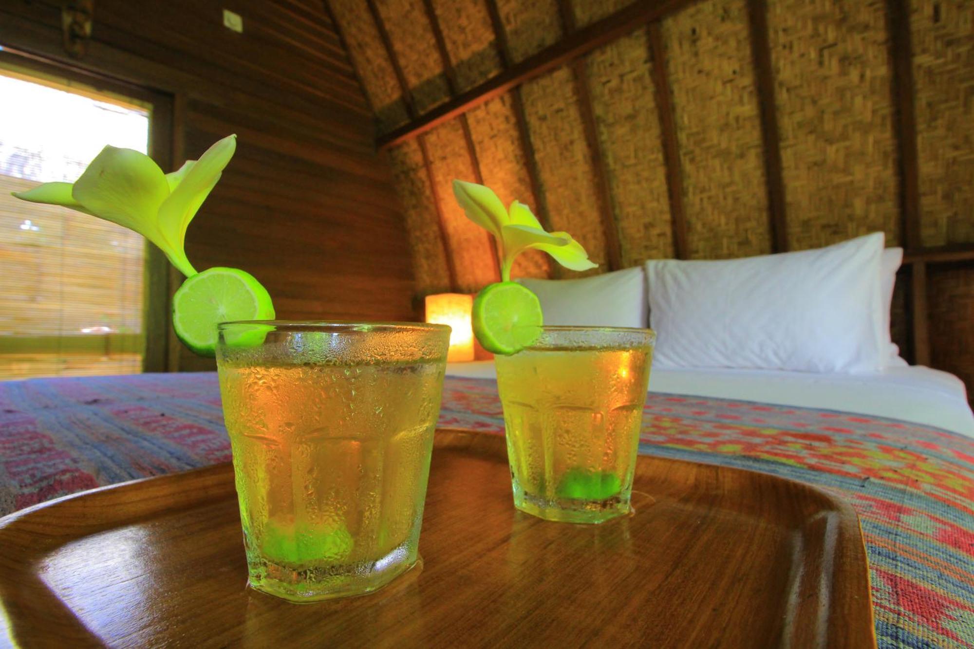 Hotel Pantai Karang Gili Trawangan Habitación foto